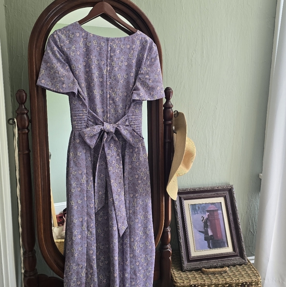 Darling Pintuck Purple Floral Vintage Dress - Picture 7 of 9
